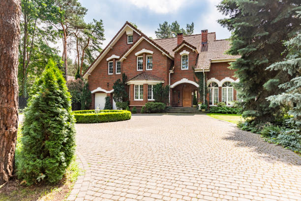 Best Driveway Resurfacing Pavers  in Val Verde, CA